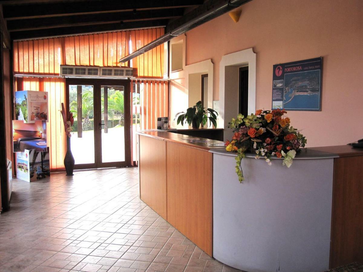 Tindari Club Hotel Furnari Kültér fotó